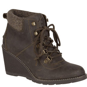 SPERRY Celeste wedge ankle booties